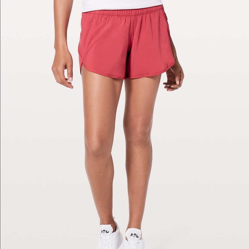 Lululemon Tracker Short V - NWT
